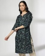 Women Floral Print Straight Kurta